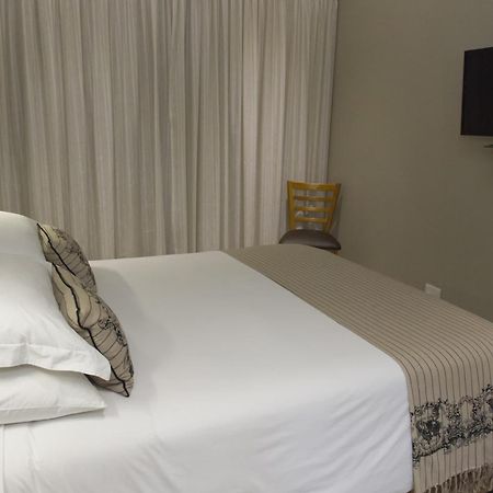 The Suburban Guest House بلومفونتين الغرفة الصورة